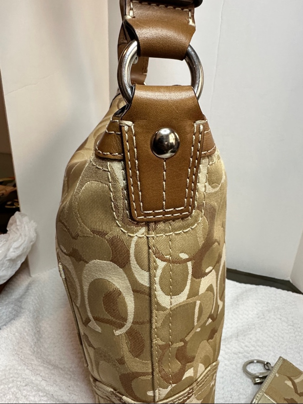 Coach 2007 Chelsea optic Tan/Khaki Signature Shoulder hobo Bag with Leather Trim - Picture 15 of 16